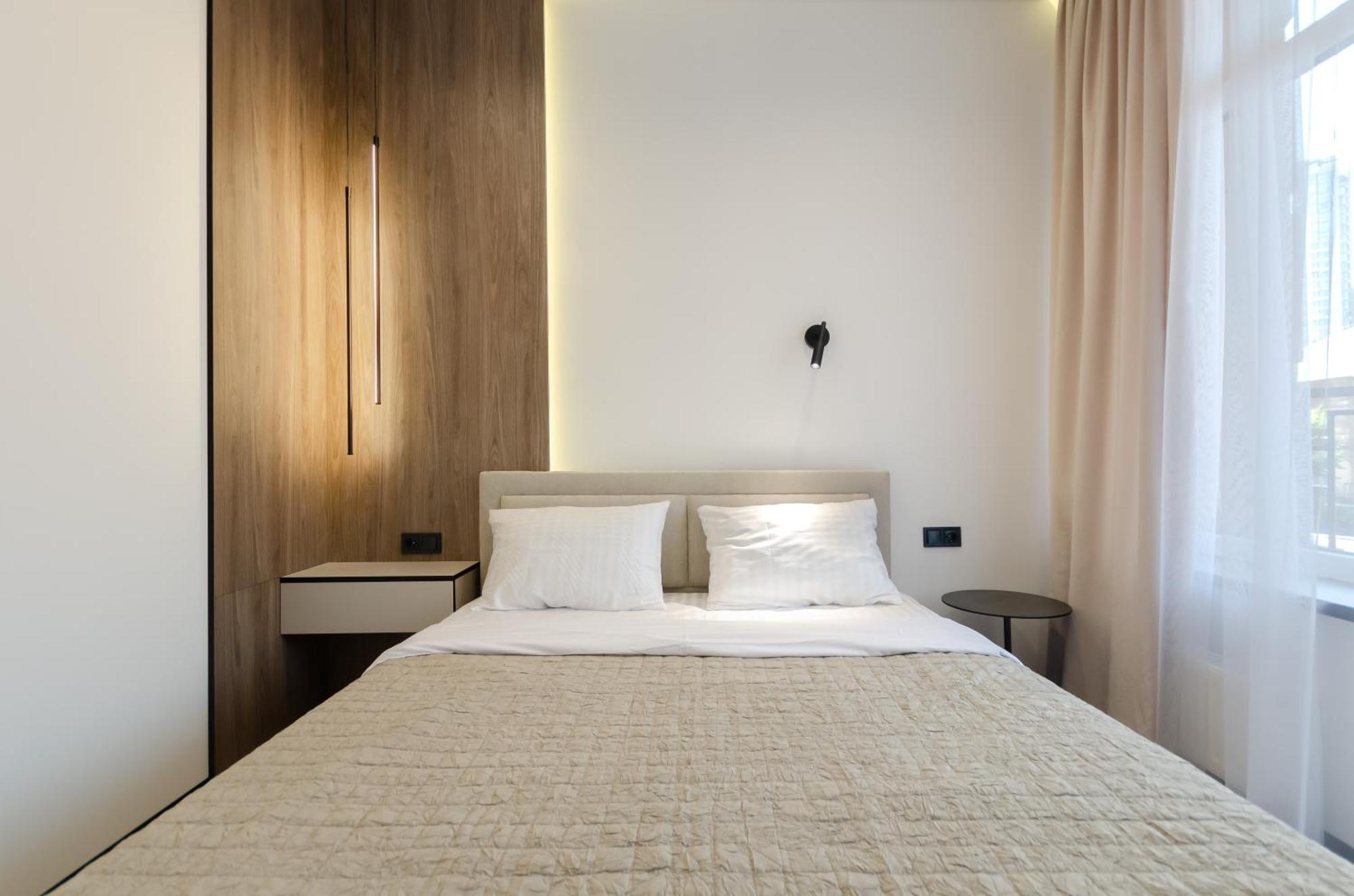 Petrovdom 2-76 Luxury Living In Rc Pechersk Plaza Kiev Eksteriør billede